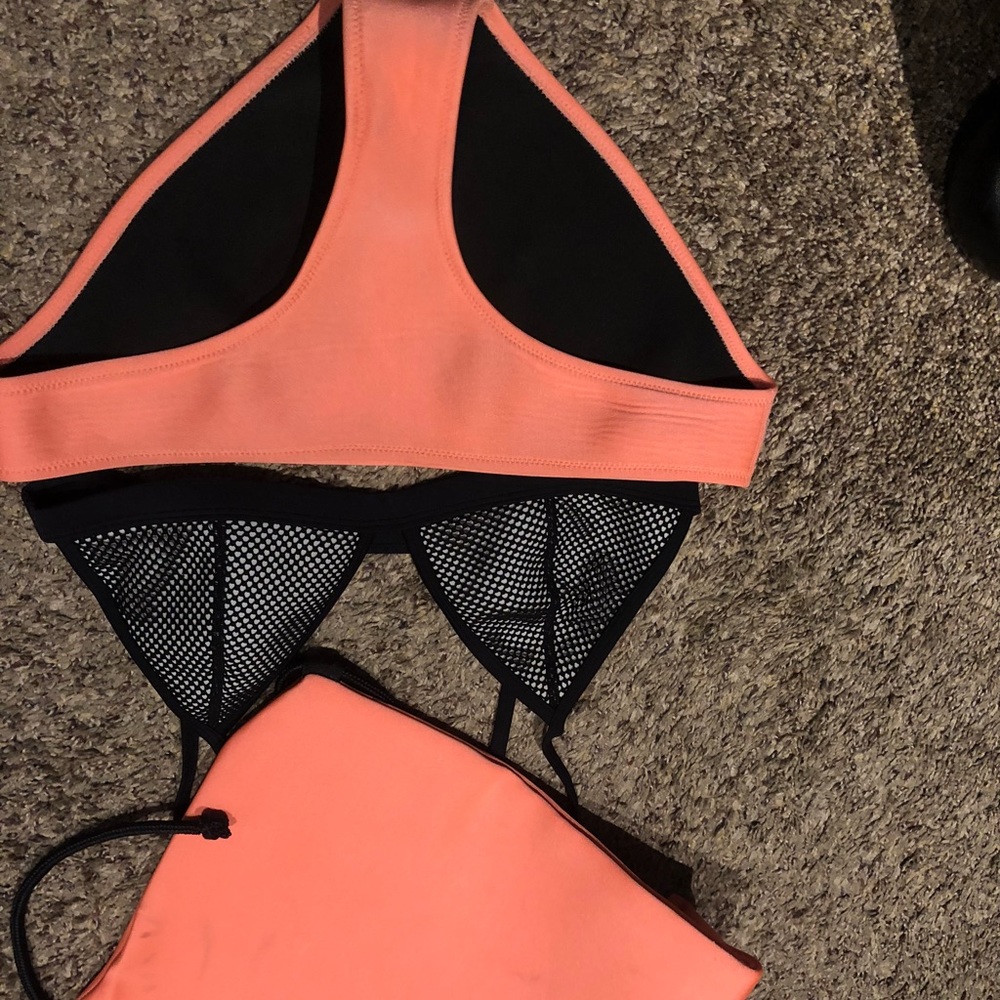 Triangl Bikini